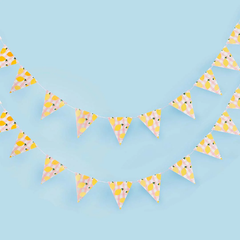 Hootyballoo by Club Green - Lemons & Gingham Flag Banner 2.5M - Pretty Day