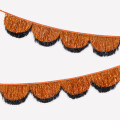 Halloween Orange & Black Tinsel Scalloped Garland