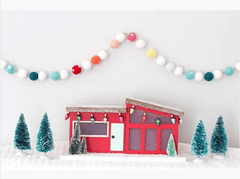 Cheery Village Felt Ball Garland S0136 - Pretty Day