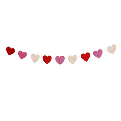 Heart Garland for Valentine's Day - Pretty Day
