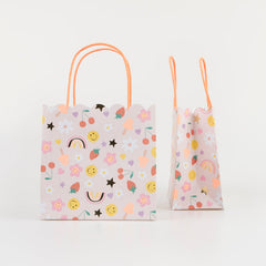 Happy Face Icon Party Bags - Pretty Day
