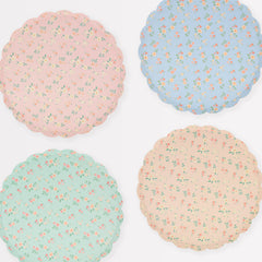Vintage Ditzy Floral Plates Small 8pk. - Pretty Day