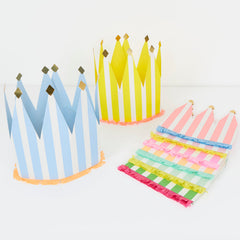 Striped Party Crowns 8pk.